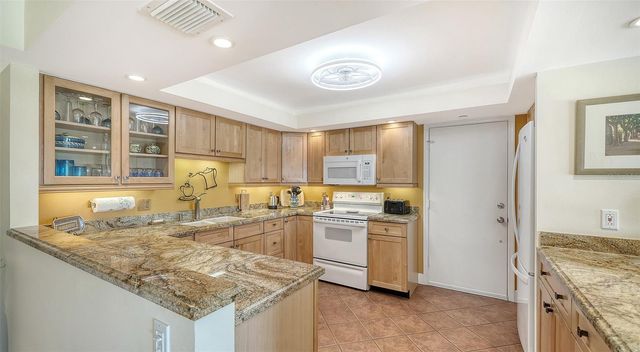 2301 GULF OF MEXICO DRIVE 44N, Longboat Key, FL 34228