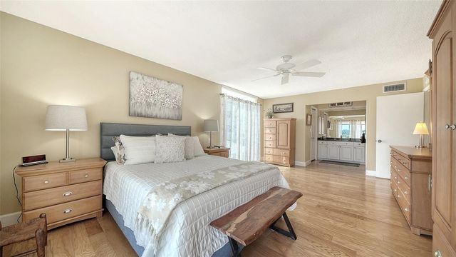 2301 GULF OF MEXICO DRIVE 44N, Longboat Key, FL 34228