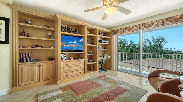 2301 GULF OF MEXICO DRIVE 44N, Longboat Key, FL 34228