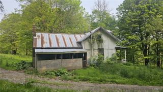 3482 Military Road, Norway, NY 13416