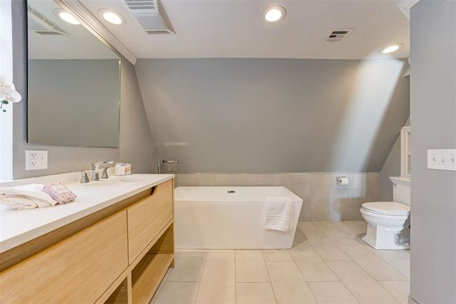 412 NW 35th Street, Oklahoma City, OK 73118