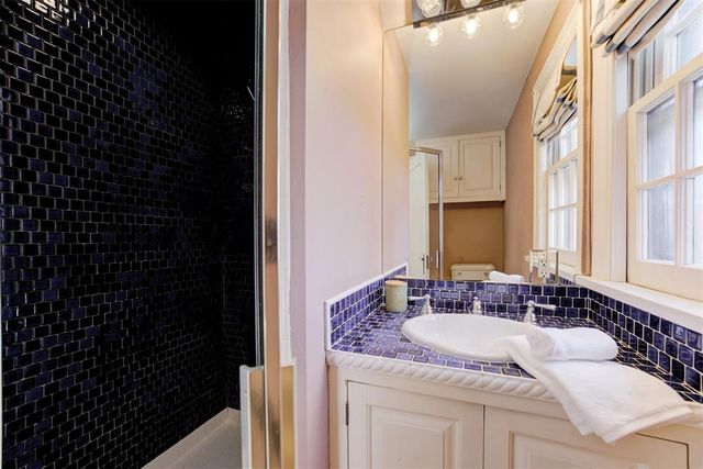 412 NW 35th Street, Oklahoma City, OK 73118