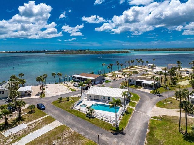 7500 PARK POINTE DRIVE 24, Englewood, FL 34224