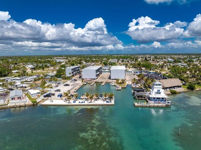 7500 PARK POINTE DRIVE 24, Englewood, FL 34224
