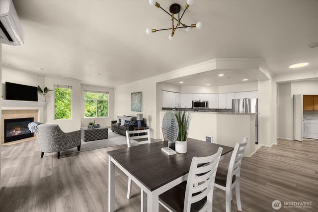 2220 132nd Avenue SE #A316, Bellevue, WA 98005