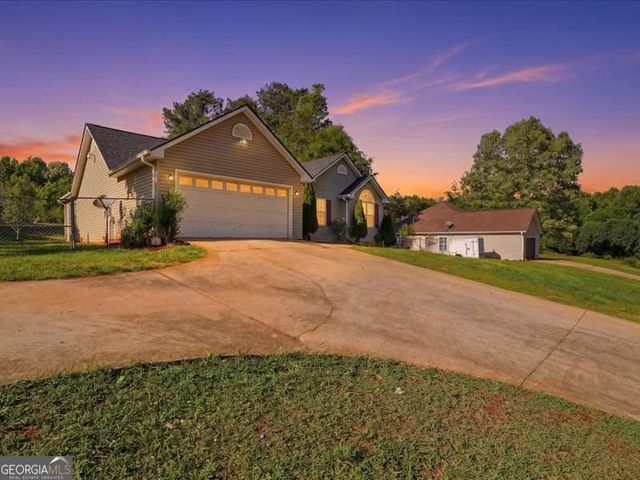 7154 Cedar Hill Drive, Gainesville, GA 30507