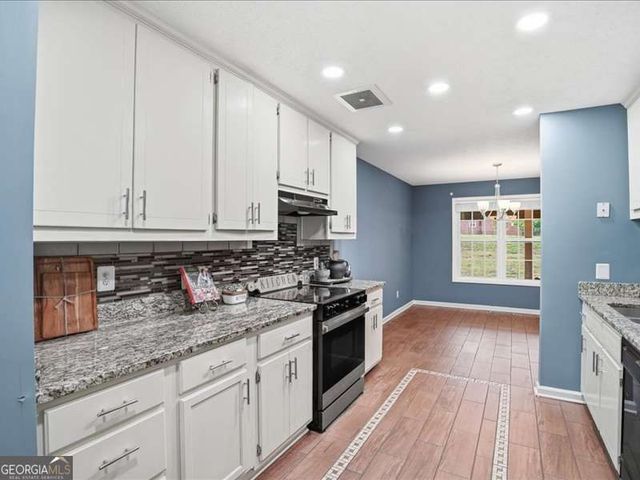 7154 Cedar Hill Drive, Gainesville, GA 30507