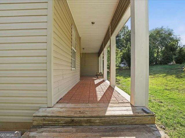 7154 Cedar Hill Drive, Gainesville, GA 30507
