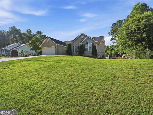 7154 Cedar Hill Drive, Gainesville, GA 30507