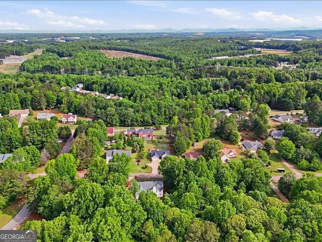 7154 Cedar Hill Drive, Gainesville, GA 30507