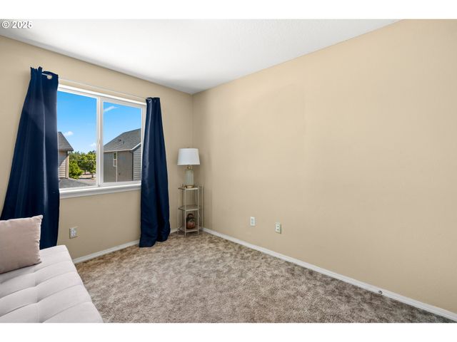 7143 Se AUSTIN Dr, Hillsboro, OR 97123