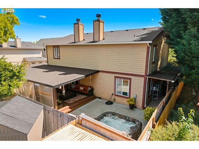 7143 Se AUSTIN Dr, Hillsboro, OR 97123