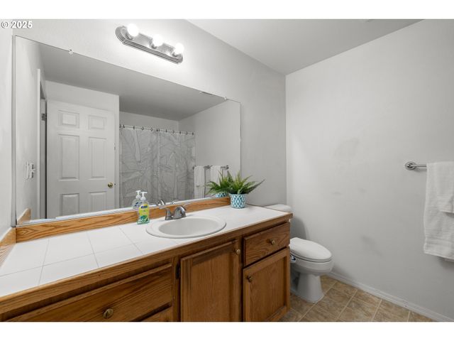 7143 Se AUSTIN Dr, Hillsboro, OR 97123