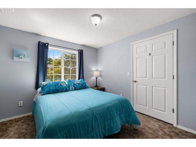 7143 Se AUSTIN Dr, Hillsboro, OR 97123