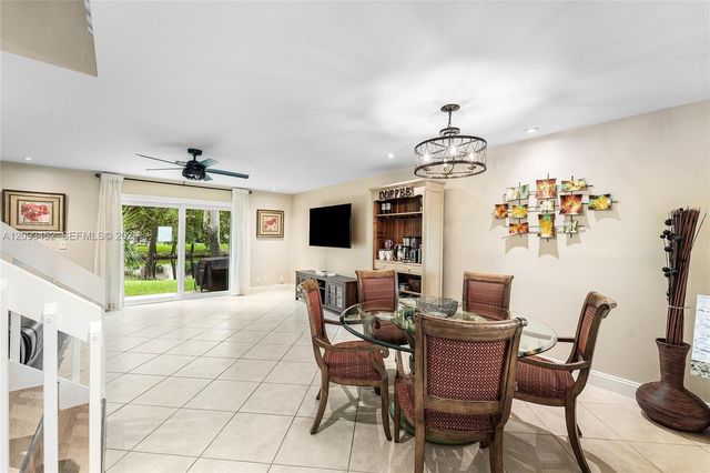 6386 Boca Circle, Boca Raton, FL 33433