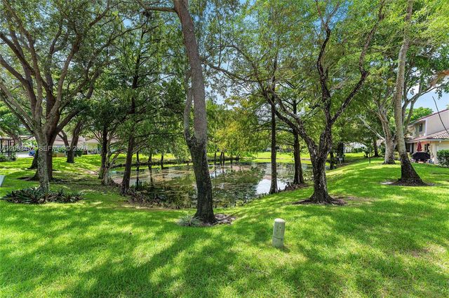 6386 Boca Circle, Boca Raton, FL 33433