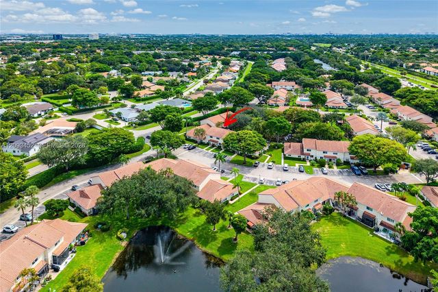 6386 Boca Circle, Boca Raton, FL 33433