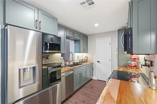 3991 14TH AVENUE SE, Largo, FL 33771
