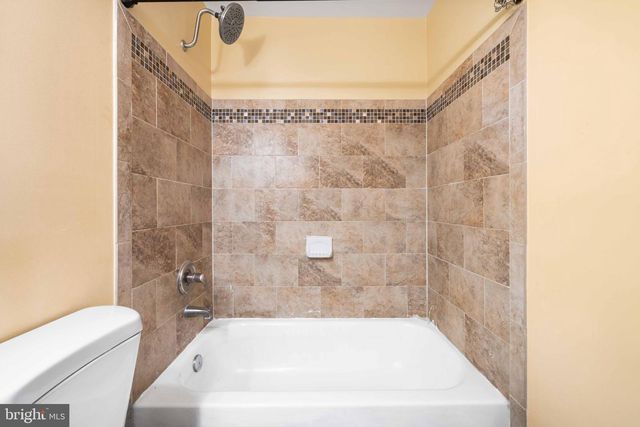 9264 KRISTY DR, Manassas Park, VA 20111