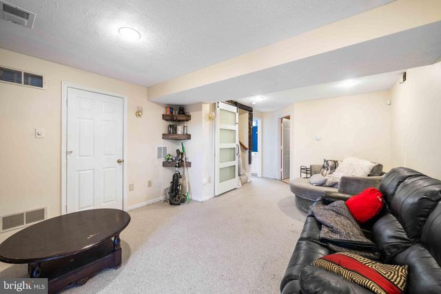 9264 KRISTY DR, Manassas Park, VA 20111