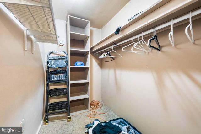 9264 KRISTY DR, Manassas Park, VA 20111