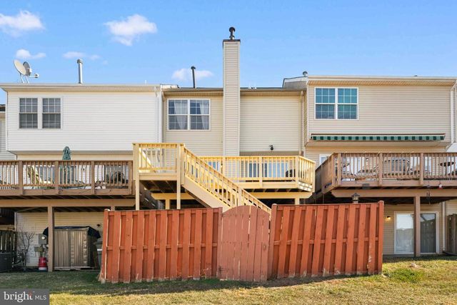 9264 KRISTY DR, Manassas Park, VA 20111