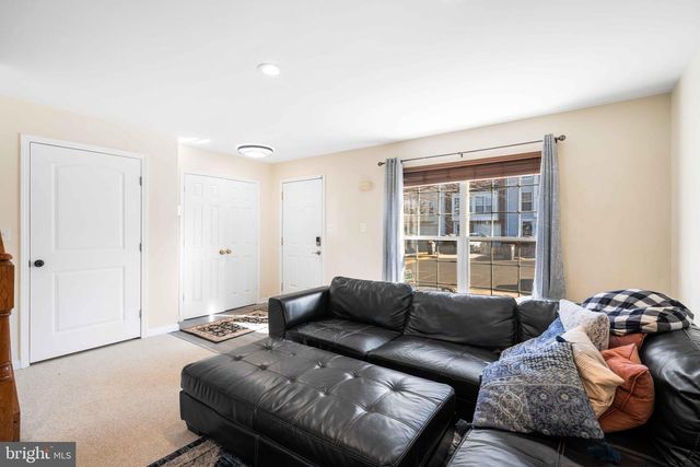 9264 KRISTY DR, Manassas Park, VA 20111