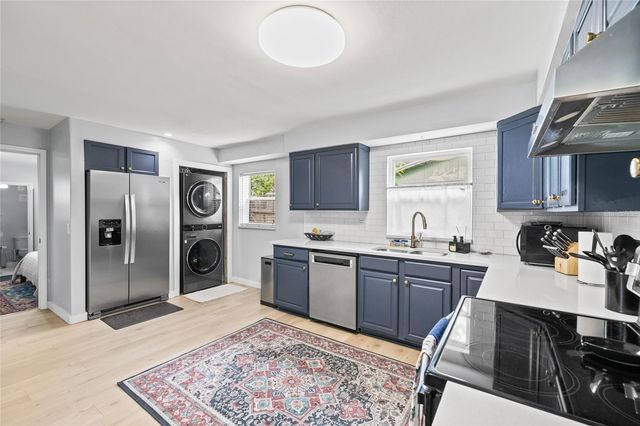 6327 S RENELLIE COURT, Tampa, FL 33616