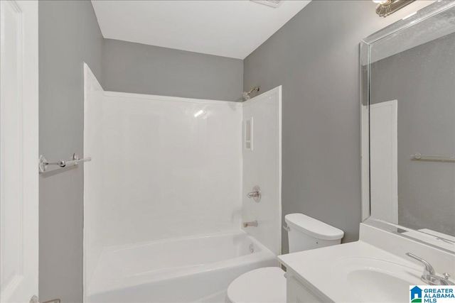 5337 PINENEEDLE DRIVE, Gardendale, AL 35071