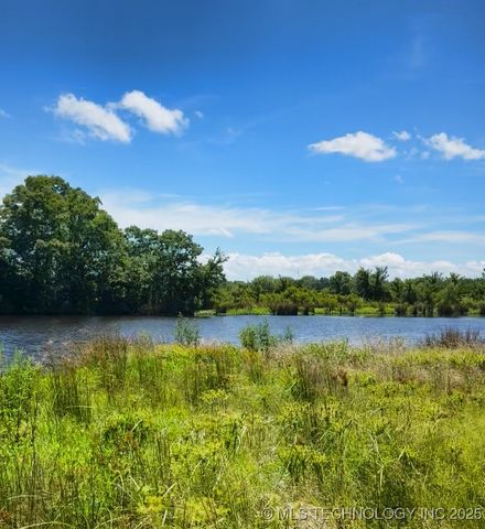 1065 Road, Hitchita, OK 74426