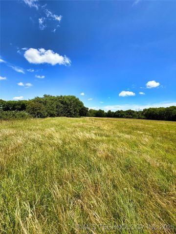 1065 Road, Hitchita, OK 74426