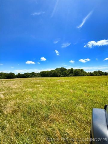 1065 Road, Hitchita, OK 74426