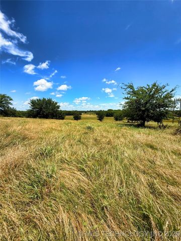 1065 Road, Hitchita, OK 74426