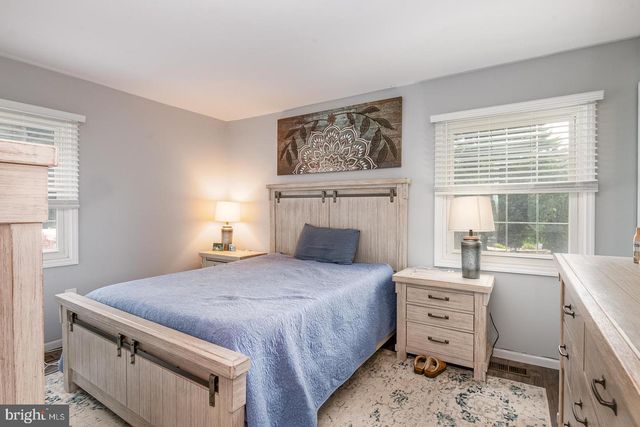 307 SKYLINE DR, Reading, PA 19606