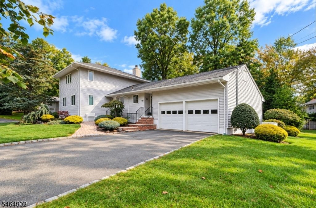 40 Shadowlawn Dr, Livingston Twp., NJ 07039 — exterior