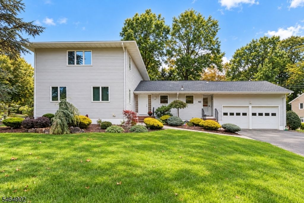 40 Shadowlawn Dr, Livingston Twp., NJ 07039 — photo 2