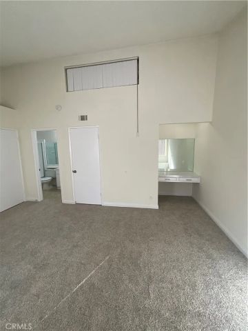 7942 Moonshadow 2, Huntington Beach, CA 92647