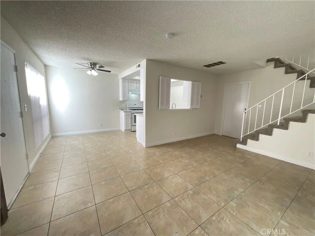 7942 Moonshadow 2, Huntington Beach, CA 92647
