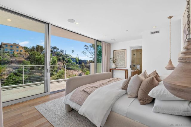 3985 Clark Street, San Diego, CA 92103