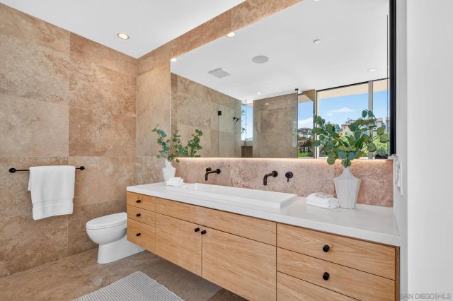 3985 Clark Street, San Diego, CA 92103