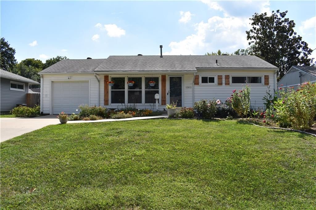 12813 W 92nd Street, Lenexa, KS 66215