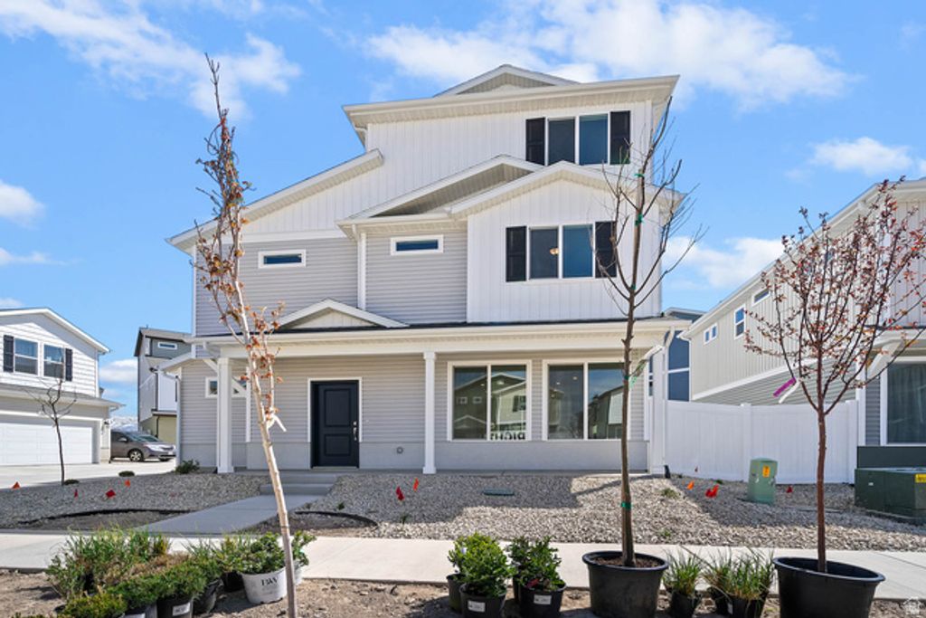 419 E HALLS CREEK RD, Saratoga Springs, UT 84045 — exterior
