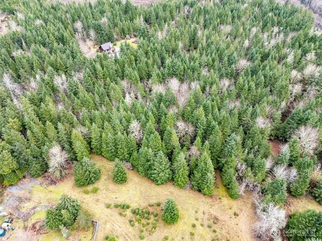 17011 226th Avenue E, Orting, WA 98360