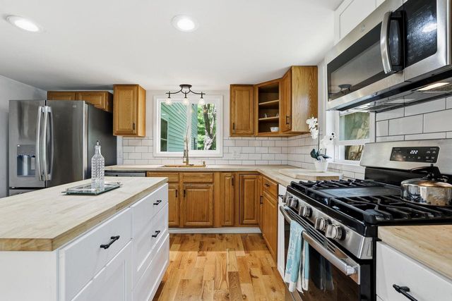7121 WAZEECHA AVENUE, Wisconsin Rapids, WI 54494
