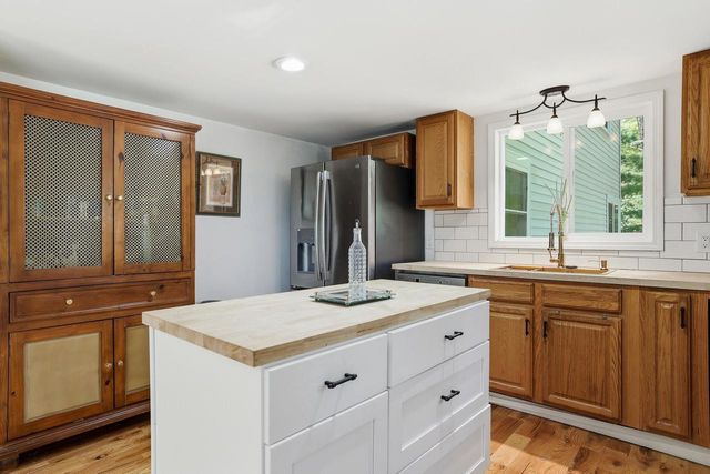 7121 WAZEECHA AVENUE, Wisconsin Rapids, WI 54494