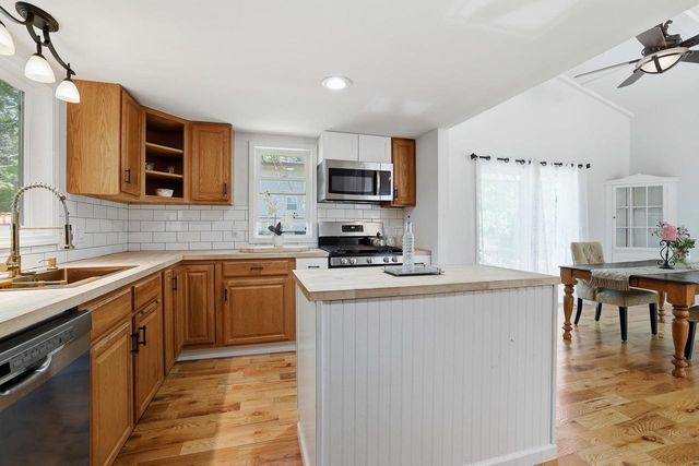 7121 WAZEECHA AVENUE, Wisconsin Rapids, WI 54494
