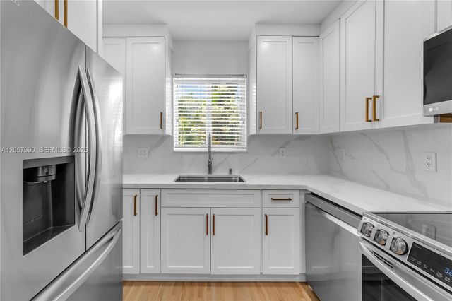 2031 SW 66th Ave 2031, West Miami, FL 33155