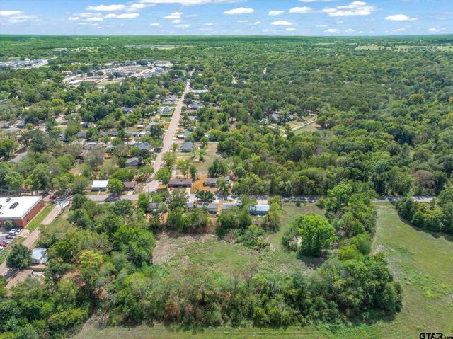 000 College, Canton, TX 75103