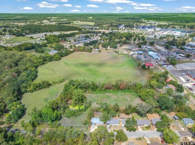 000 College, Canton, TX 75103