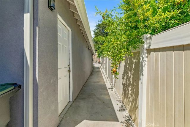 3419 Montrose Ave, La Crescenta, CA 91214
